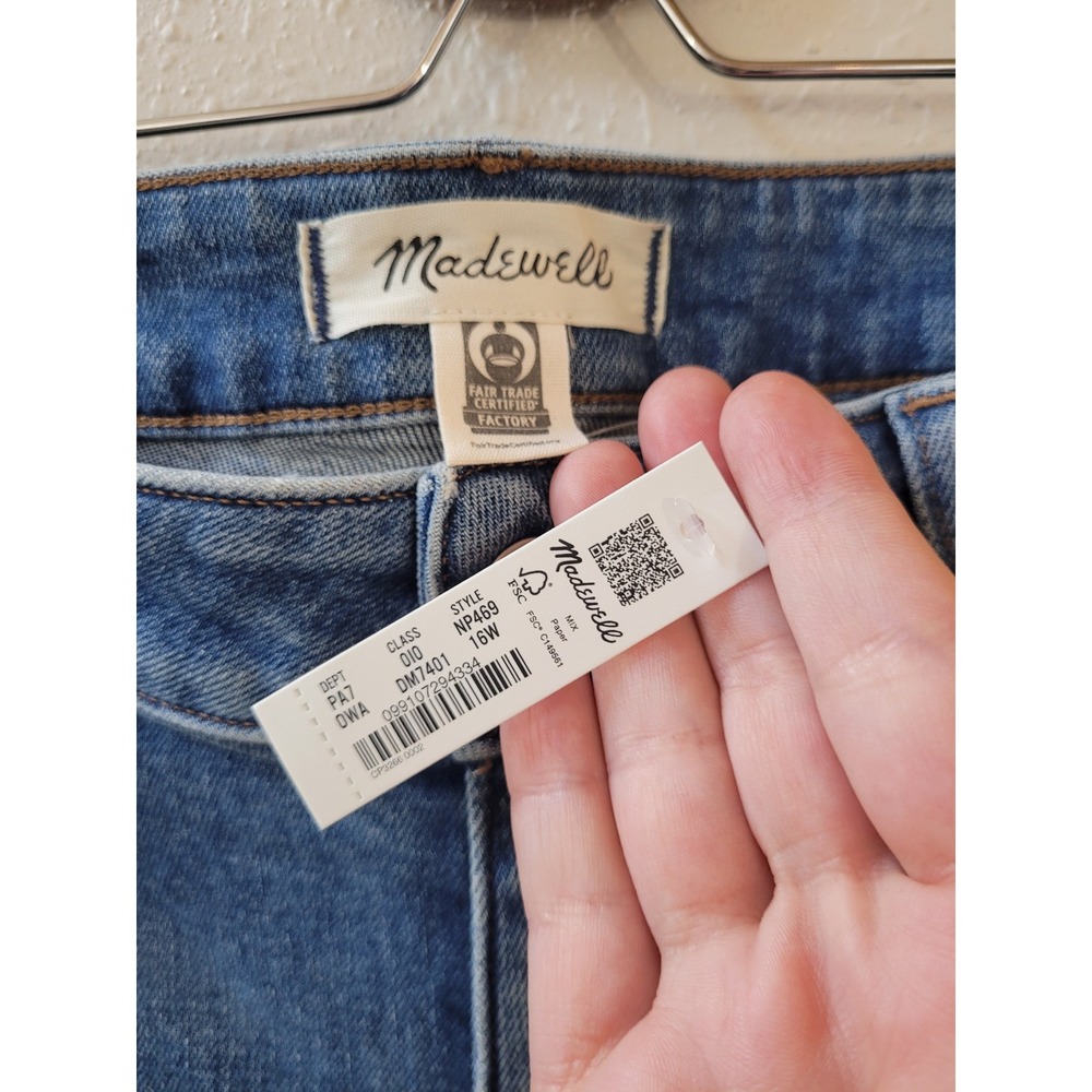 MADEWELL 16W Mid Rise Kickout Cropped Jeans Women - Picture 4 of 15